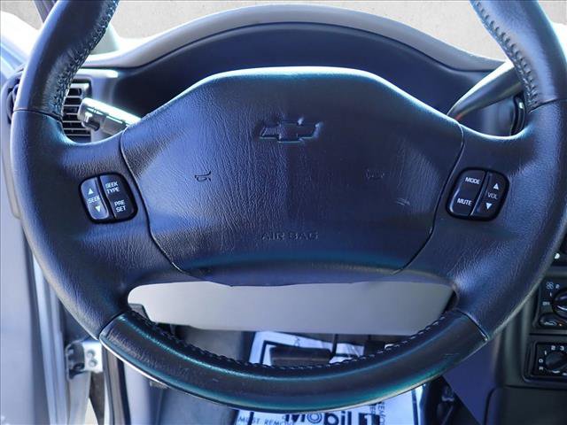 Used 2003 Chevrolet Venture LT w/ Security Package AWD/4WD image 15