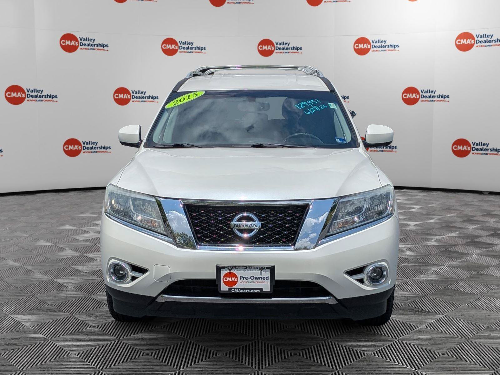 Used 2015 Nissan Pathfinder SL w/ SL Tech Package FWD image 6