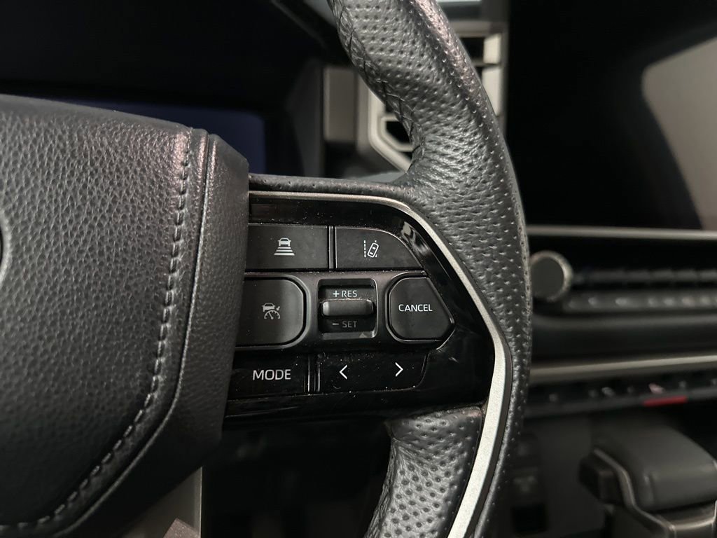 Used 2023 Toyota Tundra Limited image 35