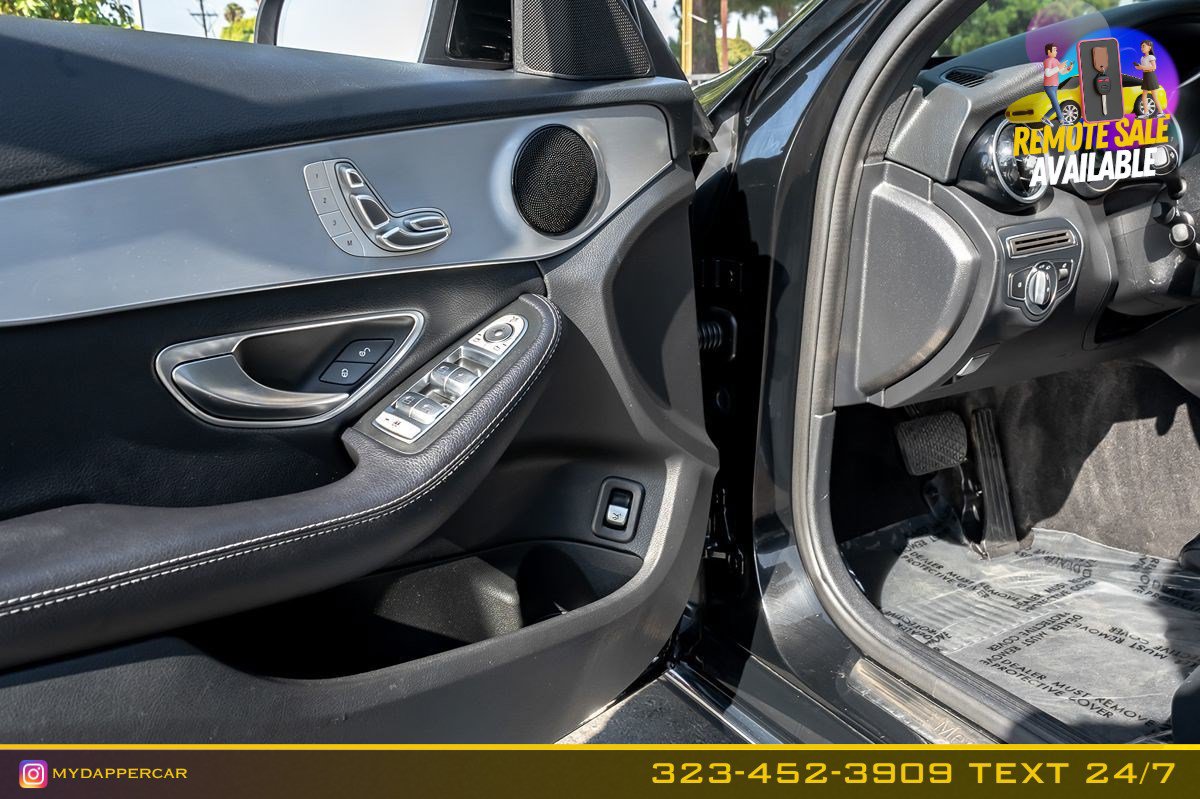 Used 2018 Mercedes-Benz C 300 Sedan image 11