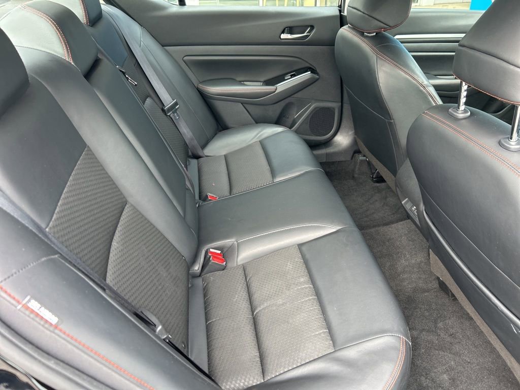 Used 2024 Nissan Altima 2.5 SR image 18