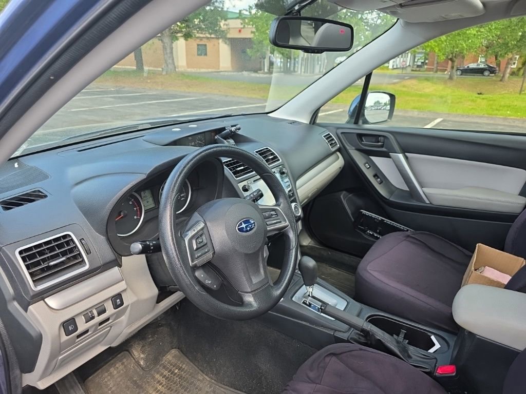 Used 2016 Subaru Forester 2.5i Premium w/ All-Weather Package AWD/4WD image 21