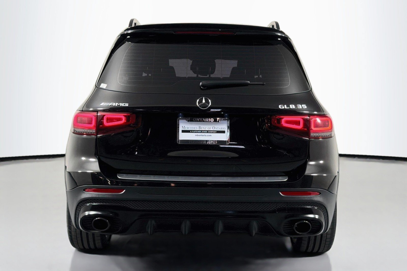 Certified 2023 Mercedes-Benz GLB 35 AMG 4MATIC image 5