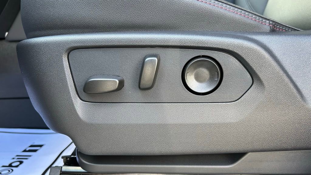 New 2026 Chevrolet Tahoe RST image 28