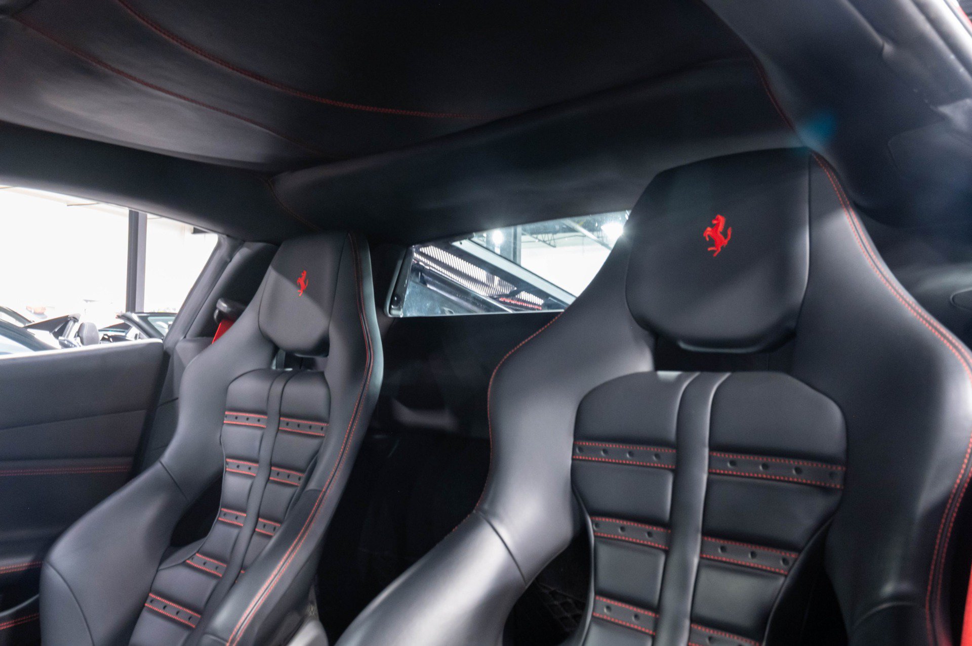 Used 2018 Ferrari 488 GTB RWD image 79