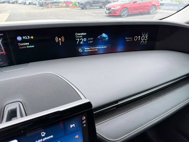 New 2026 Lincoln Nautilus Reserve AWD/4WD image 18