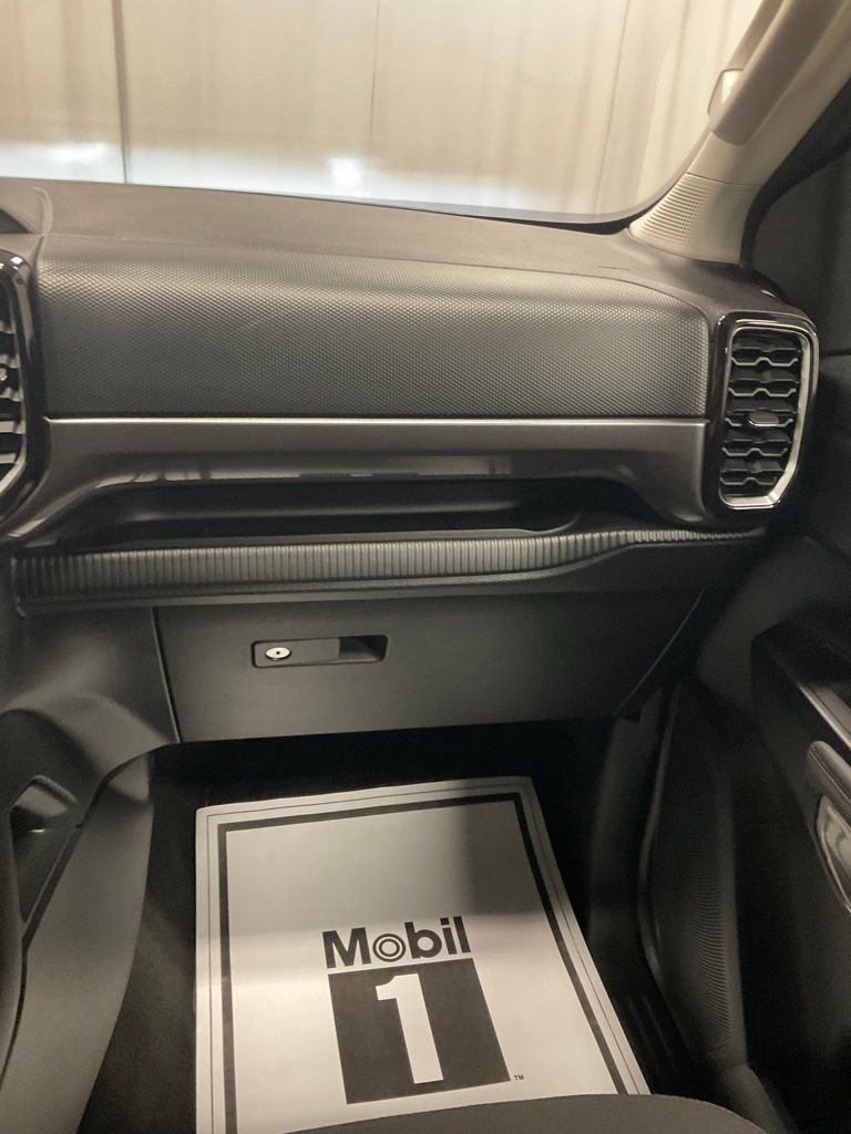 Used 2025 Ford Ranger XLT w/ FX4 Off-Road Package image 24