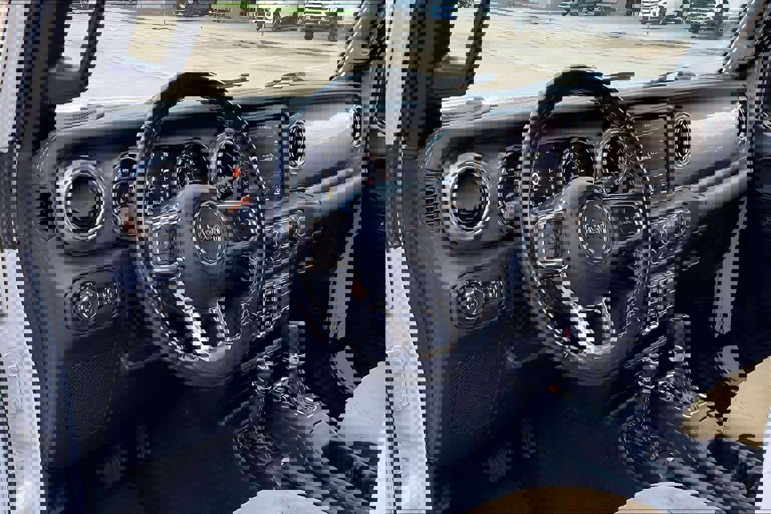 Used 2021 Jeep Wrangler Unlimited Sahara image 16