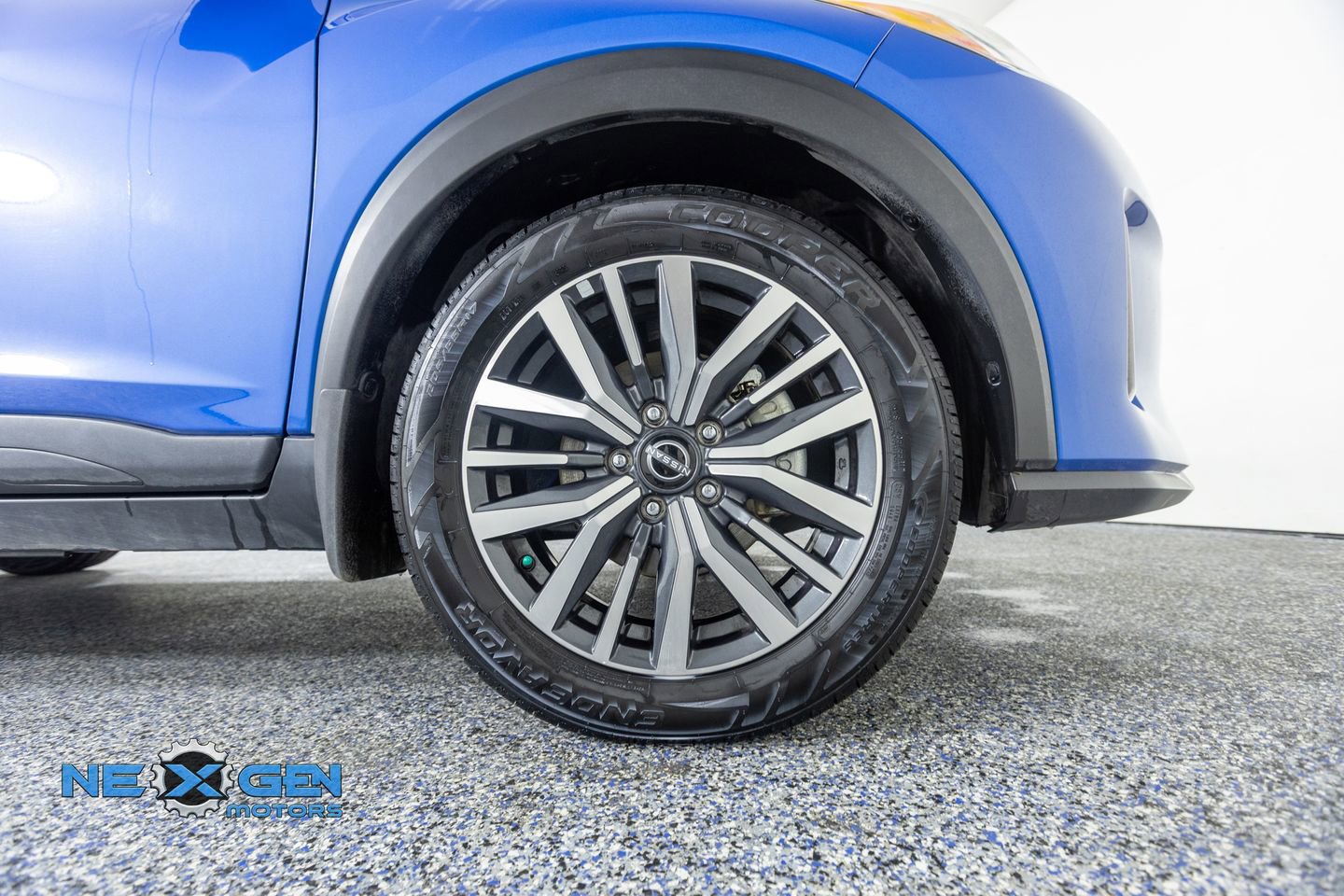 Used 2022 Nissan Kicks SV FWD image 41