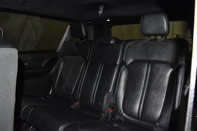 Certified 2024 Jeep Wagoneer L Series II w/ Flexible Seating Group image 41