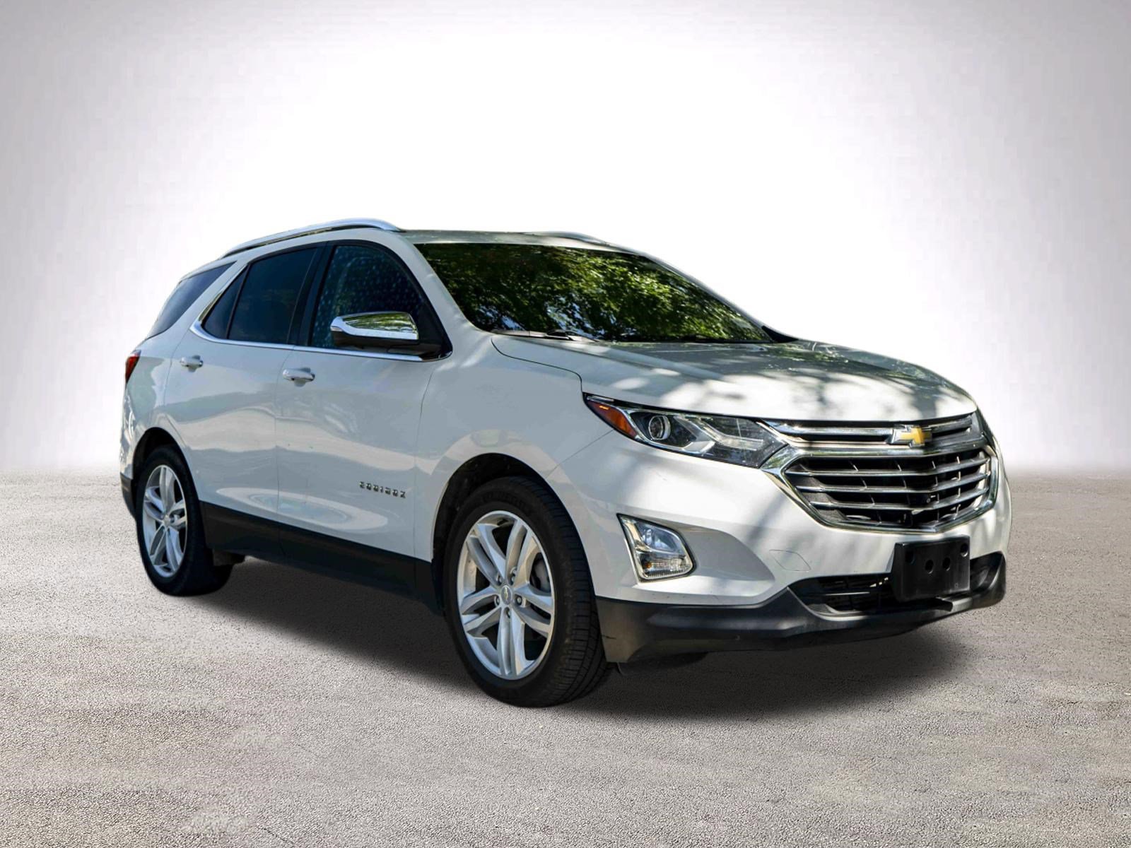 Used 2021 Chevrolet Equinox Premier FWD image 2