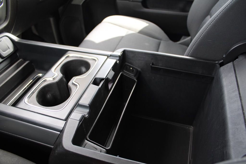 Used 2018 Chevrolet Silverado 1500 LT w/ All Star Edition image 39