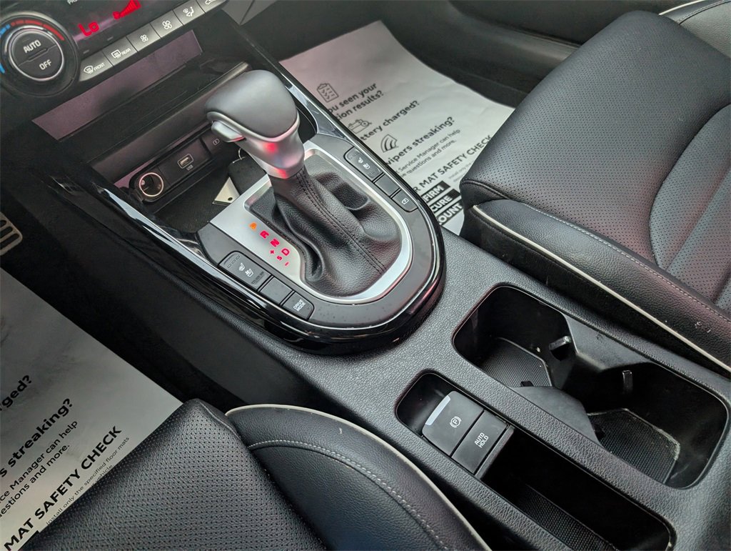 Used 2023 Kia Forte GT-Line w/ GT-Line Premium Package image 18