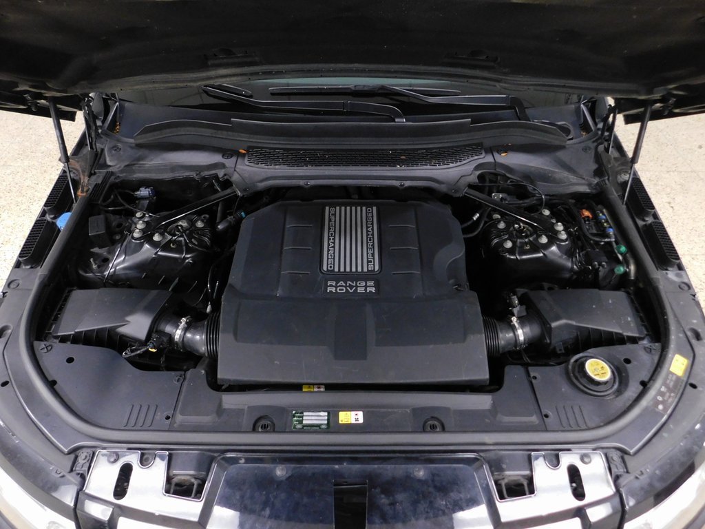 Used 2014 Land Rover Range Rover Sport HSE image 12