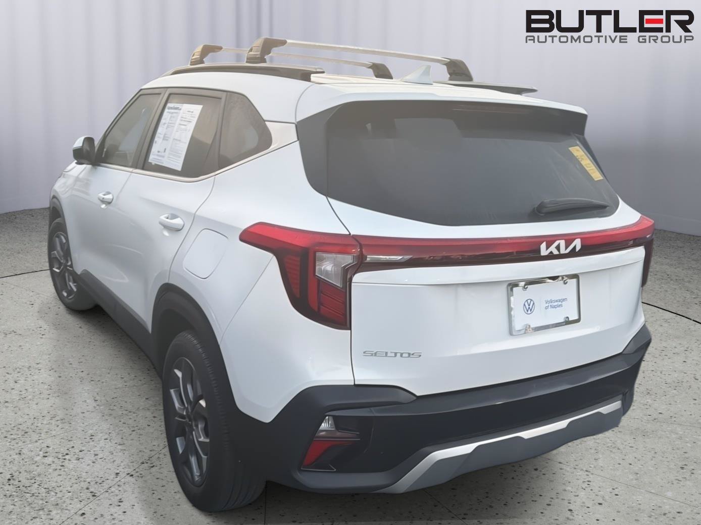 Used 2024 Kia Seltos S FWD image 3