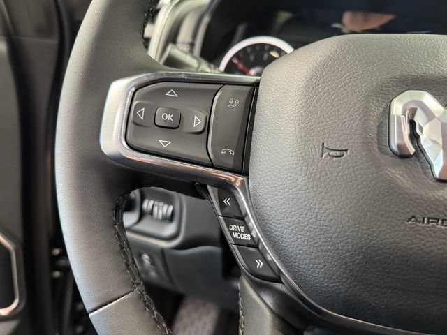 New 2026 RAM 1500 Laramie AWD/4WD image 18