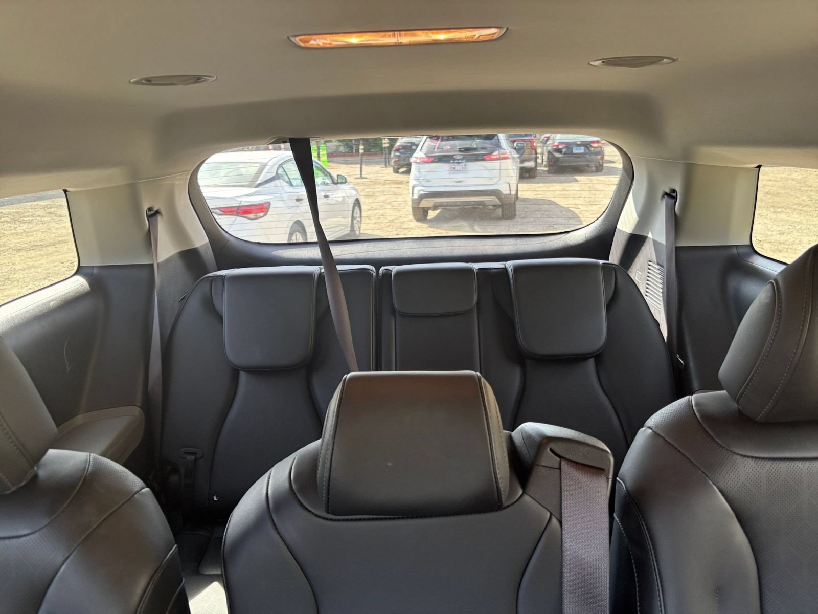 Used 2026 Kia Carnival FWD image 30