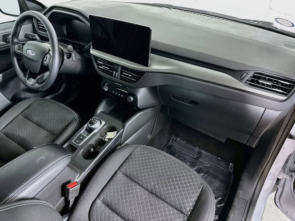 Certified 2025 Ford Escape Active w/ Tech Pack #1 FWD image 32