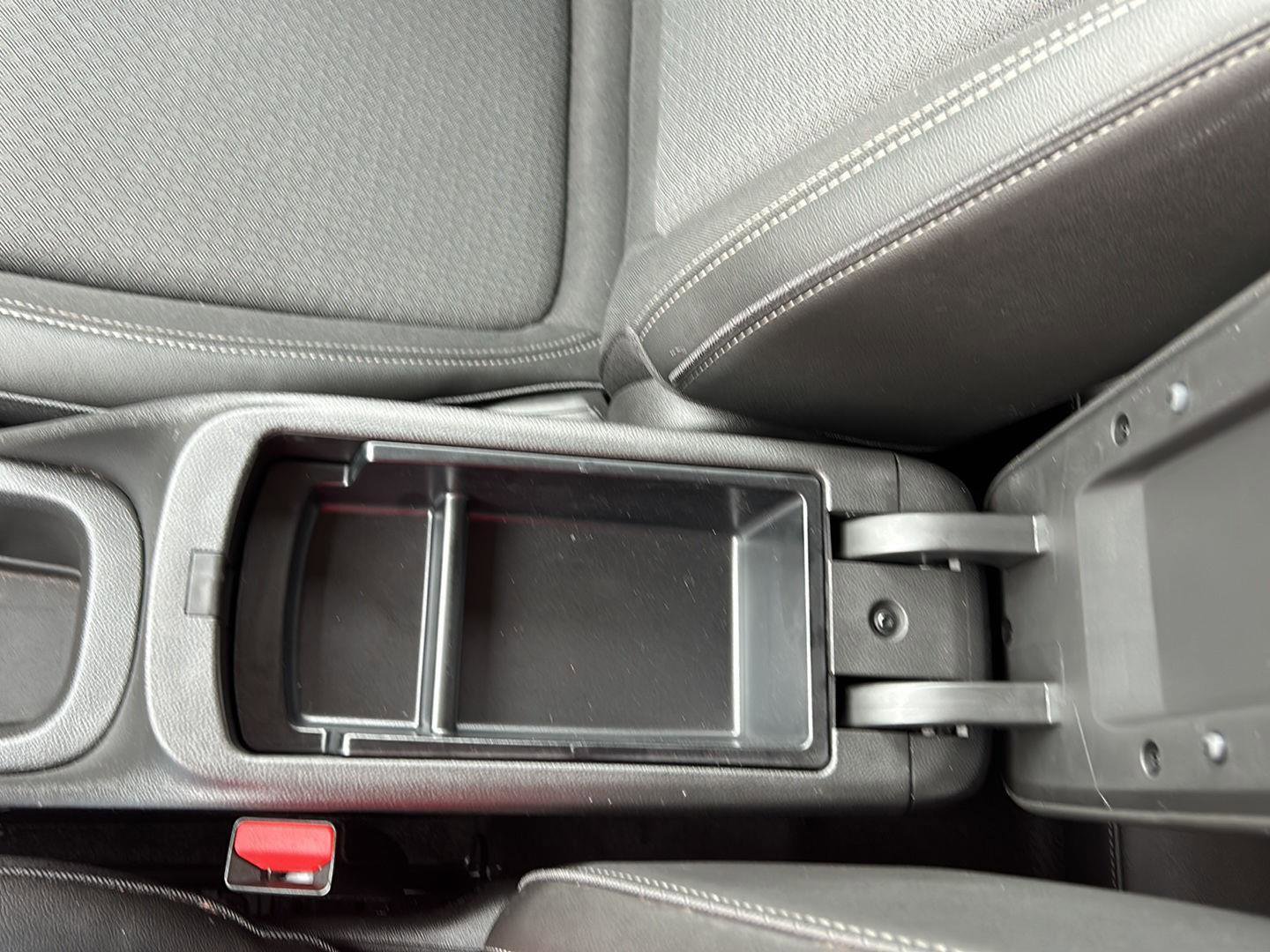 Used 2023 Buick Encore GX Select w/ Sport Touring Package FWD image 15