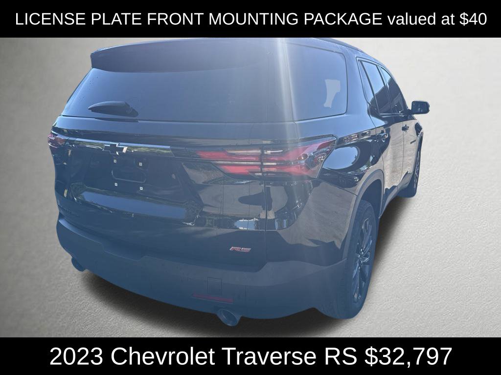 Used 2023 Chevrolet Traverse RS w/ LPO, Floor Liner Package AWD/4WD image 3