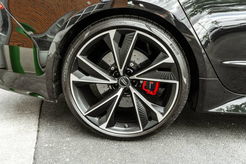 Used 2021 Audi RS 7 Sportback AWD/4WD image 30