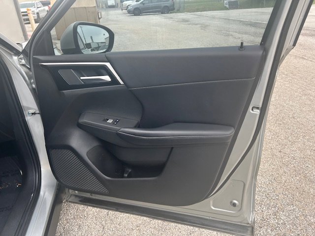 Used 2023 Mitsubishi Outlander SE FWD image 18