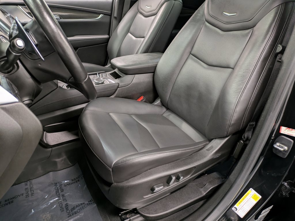 Used 2023 Cadillac XT5 Sportv image 10