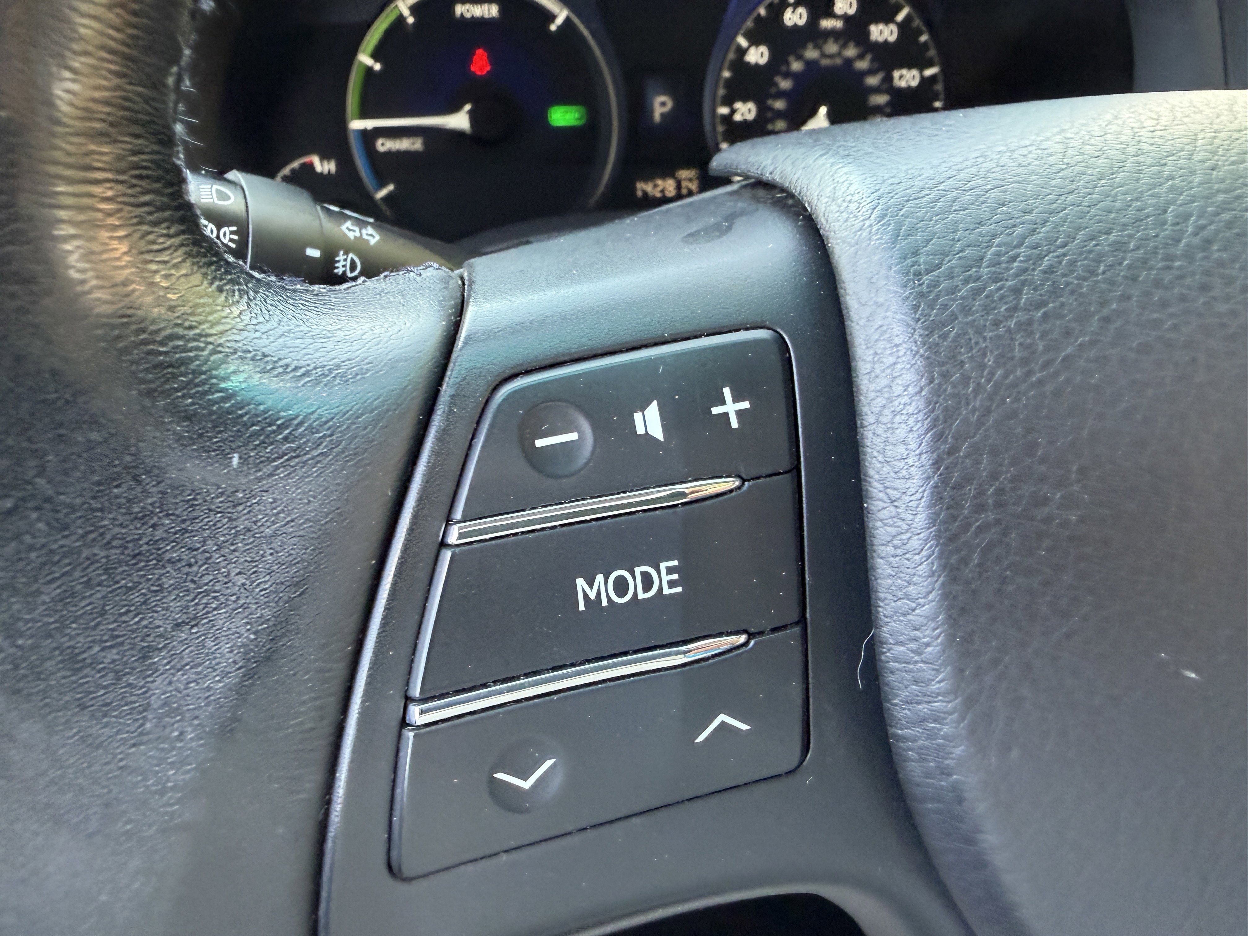 Used 2010 Lexus RX 450h 2WD image 28