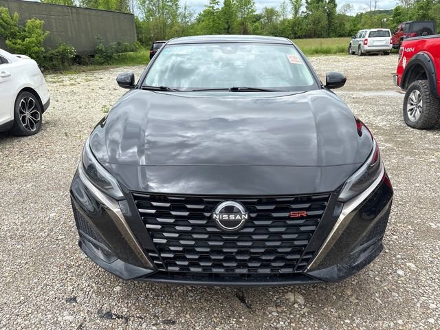 Used 2023 Nissan Altima 2.0 SR AWD/4WD image 6