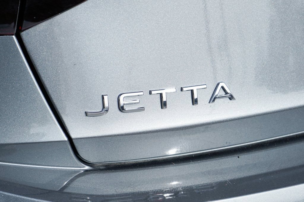 Used 2022 Volkswagen Jetta SE FWD image 47