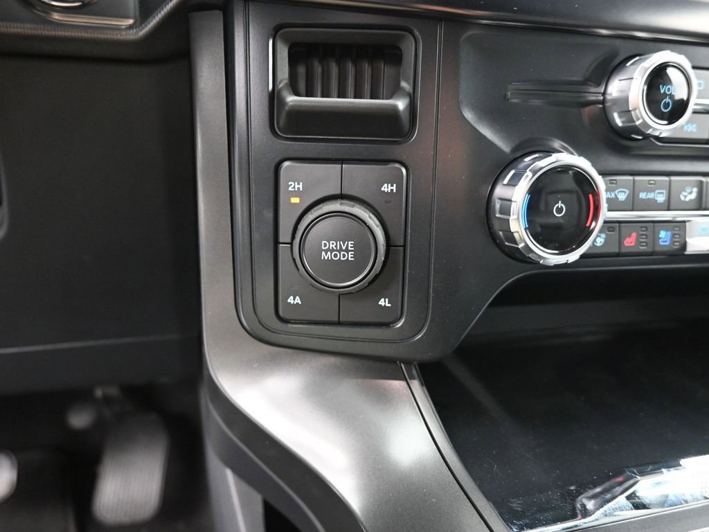 New 2025 Ford F150 Lariat w/ Equipment Group 501A Mid image 42