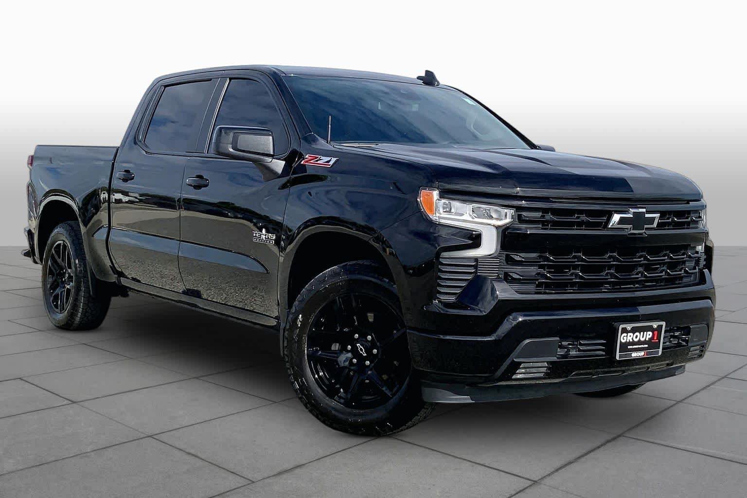 Used 2023 Chevrolet Silverado 1500 RST w/ Texas Edition Plus AWD/4WD image 3