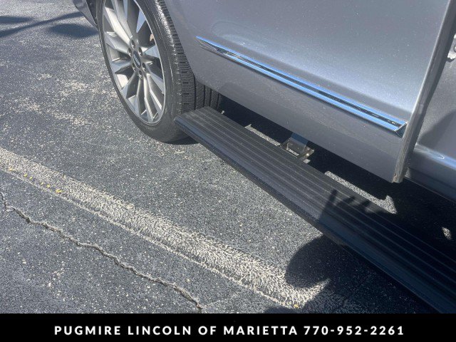 Used 2021 Lincoln Navigator Reserve RWD image 18