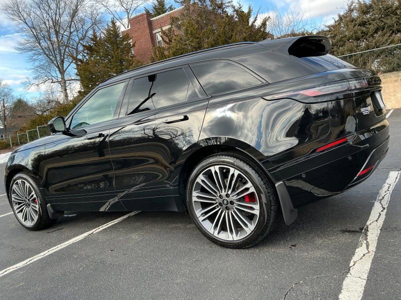 Used 2024 Land Rover Range Rover Velar Dynamic SE image 7