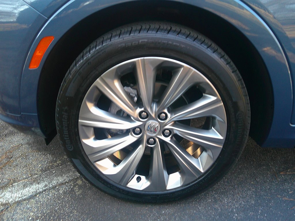 Used 2025 Buick Envista Avenir image 41