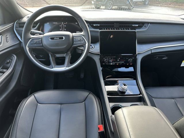 New 2025 Jeep Grand Cherokee L Limited w/ Luxury Tech Group II image 21