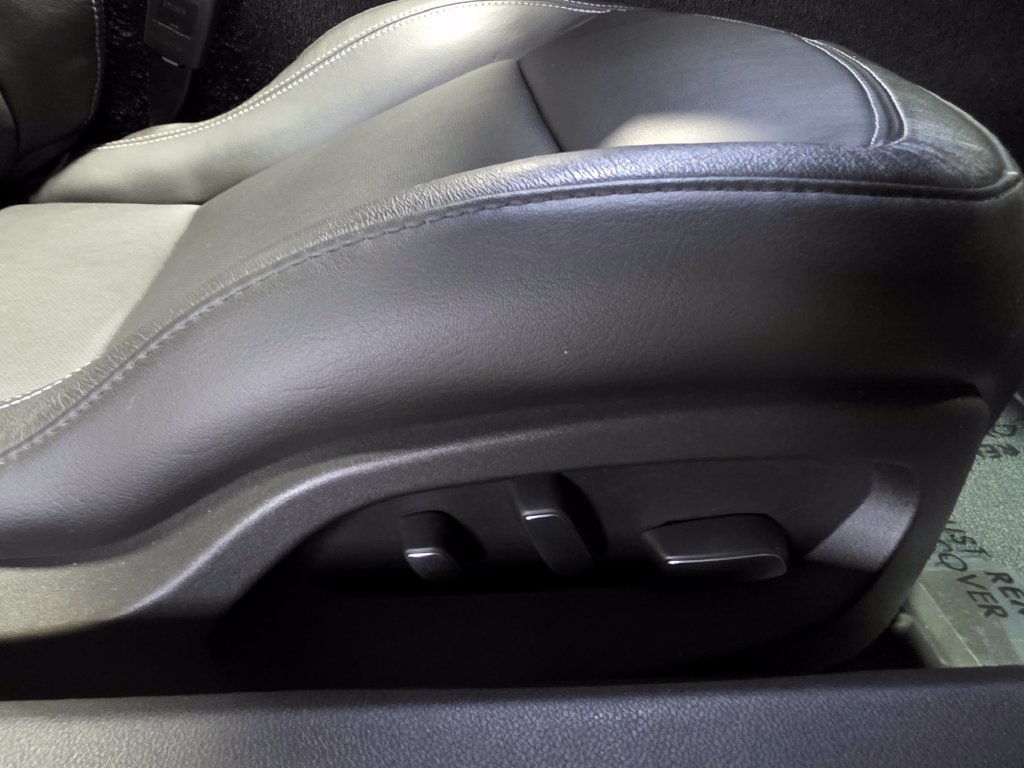Used 2019 Chevrolet Corvette Stingray Convertible Z51 2LT RWD image 16