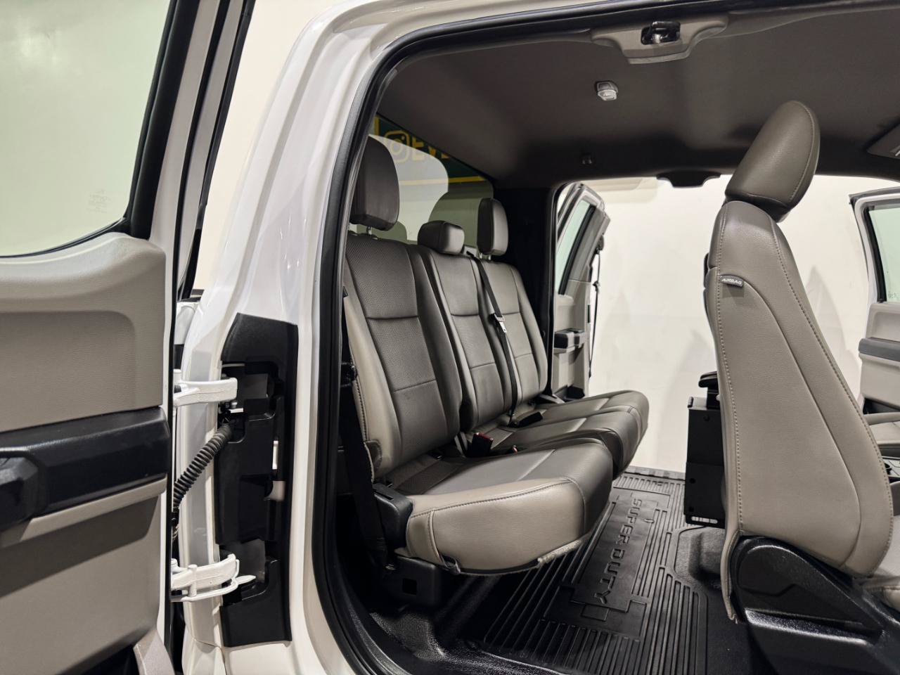 Used 2020 Ford F250 XL w/ Power Equipment Group AWD/4WD image 17