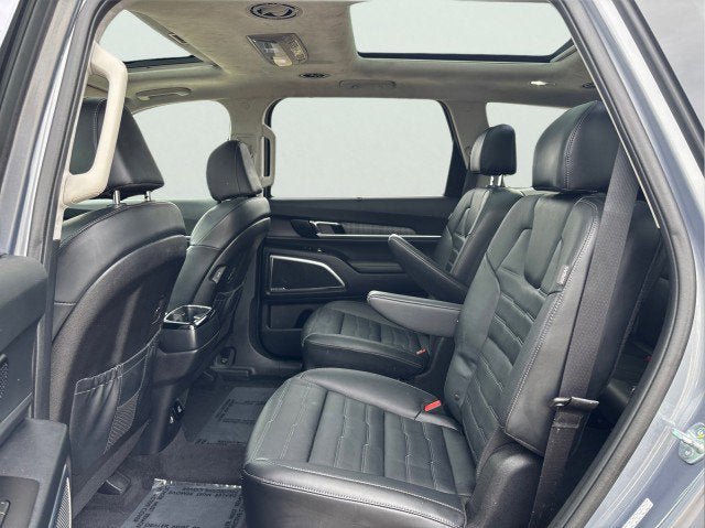 Used 2024 Kia Telluride SX Prestige AWD/4WD image 19
