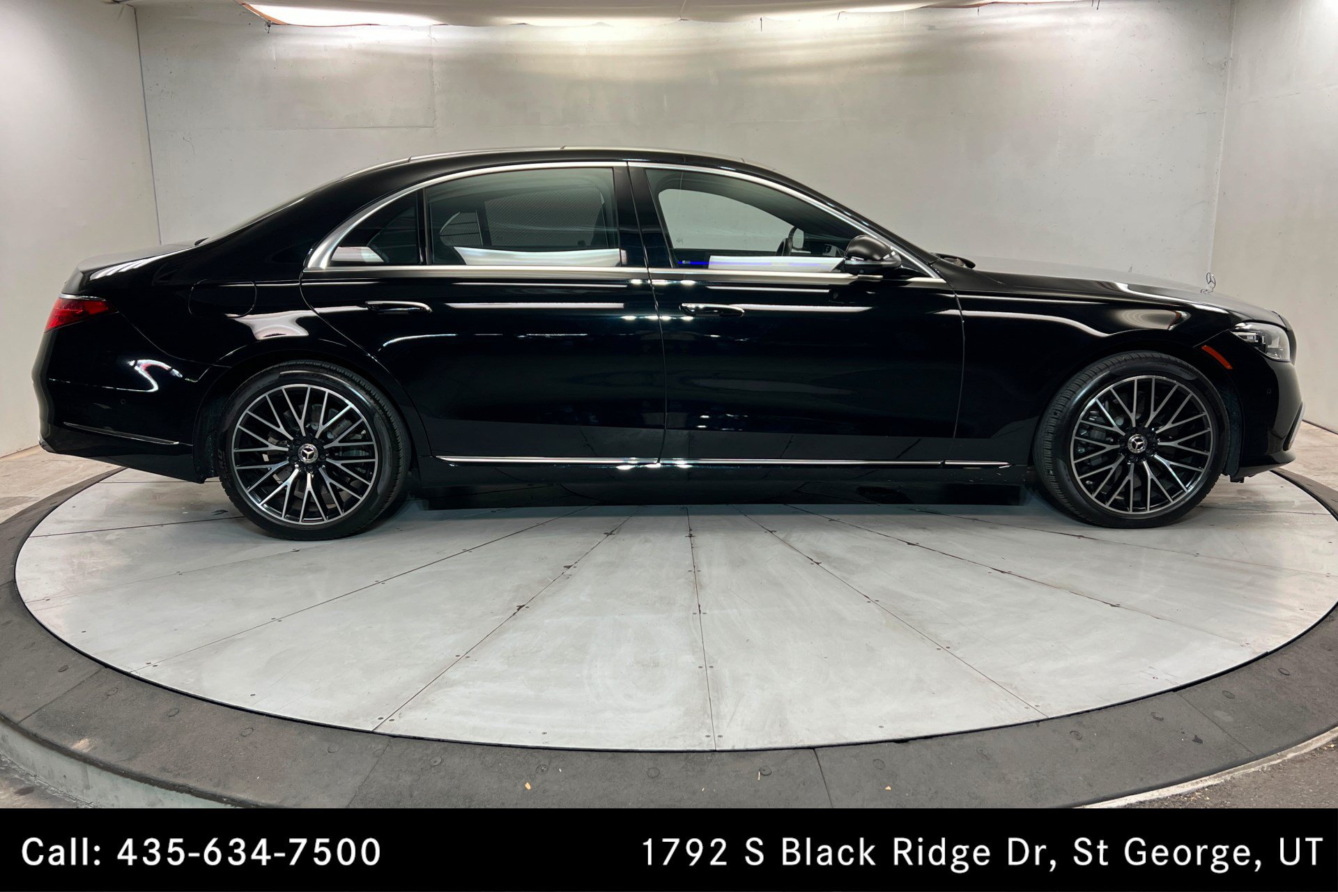 Certified 2023 Mercedes-Benz S 580 4MATIC Sedan w/ 3D Technology Package image 6