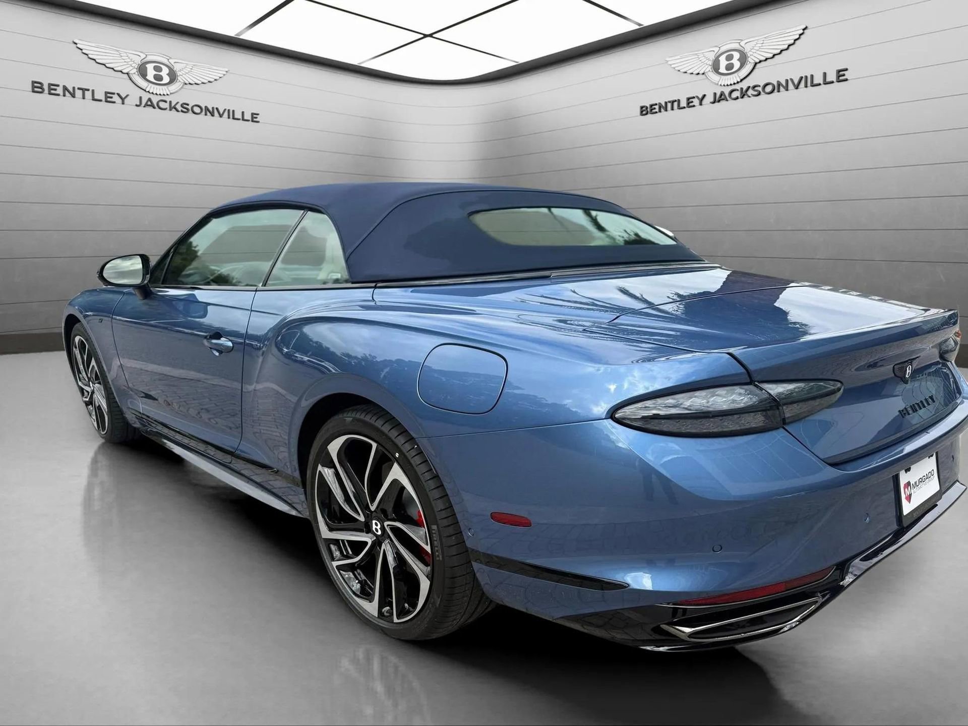 New 2026 Bentley Continental GTC AWD/4WD image 13