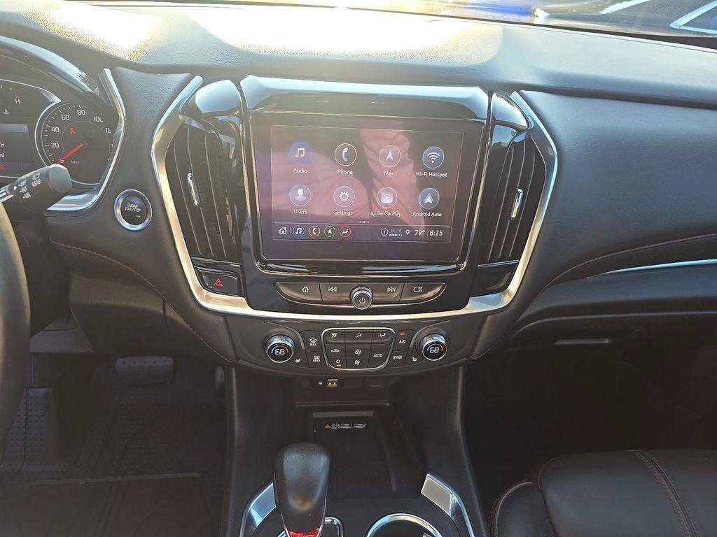 Used 2022 Chevrolet Traverse RS FWD image 14