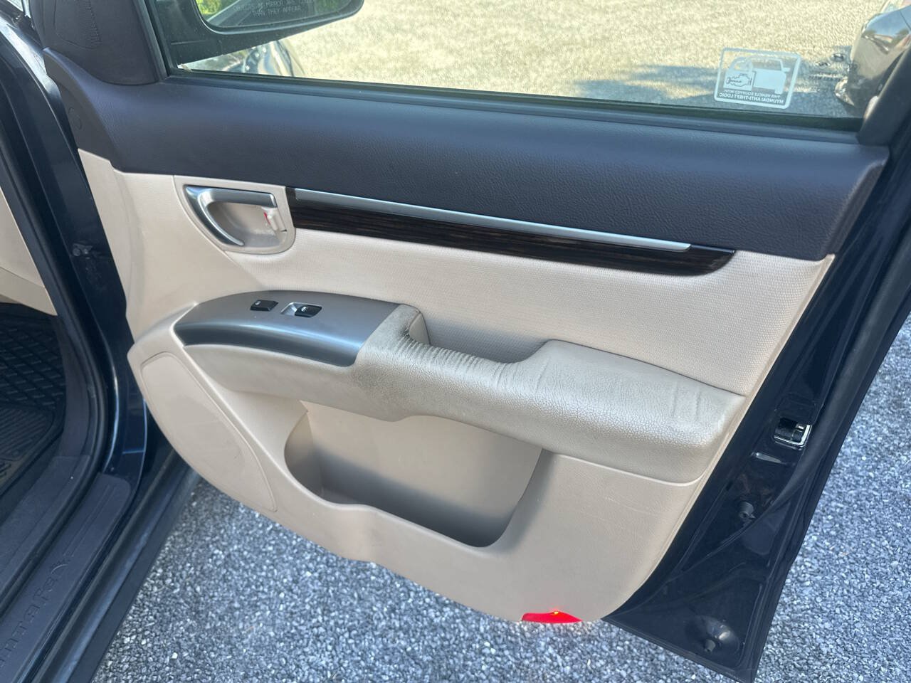 Used 2011 Hyundai Santa Fe GLS AWD/4WD image 9