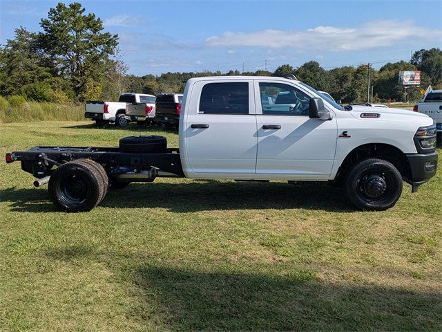 New 2026 RAM 3500 Tradesman image 3