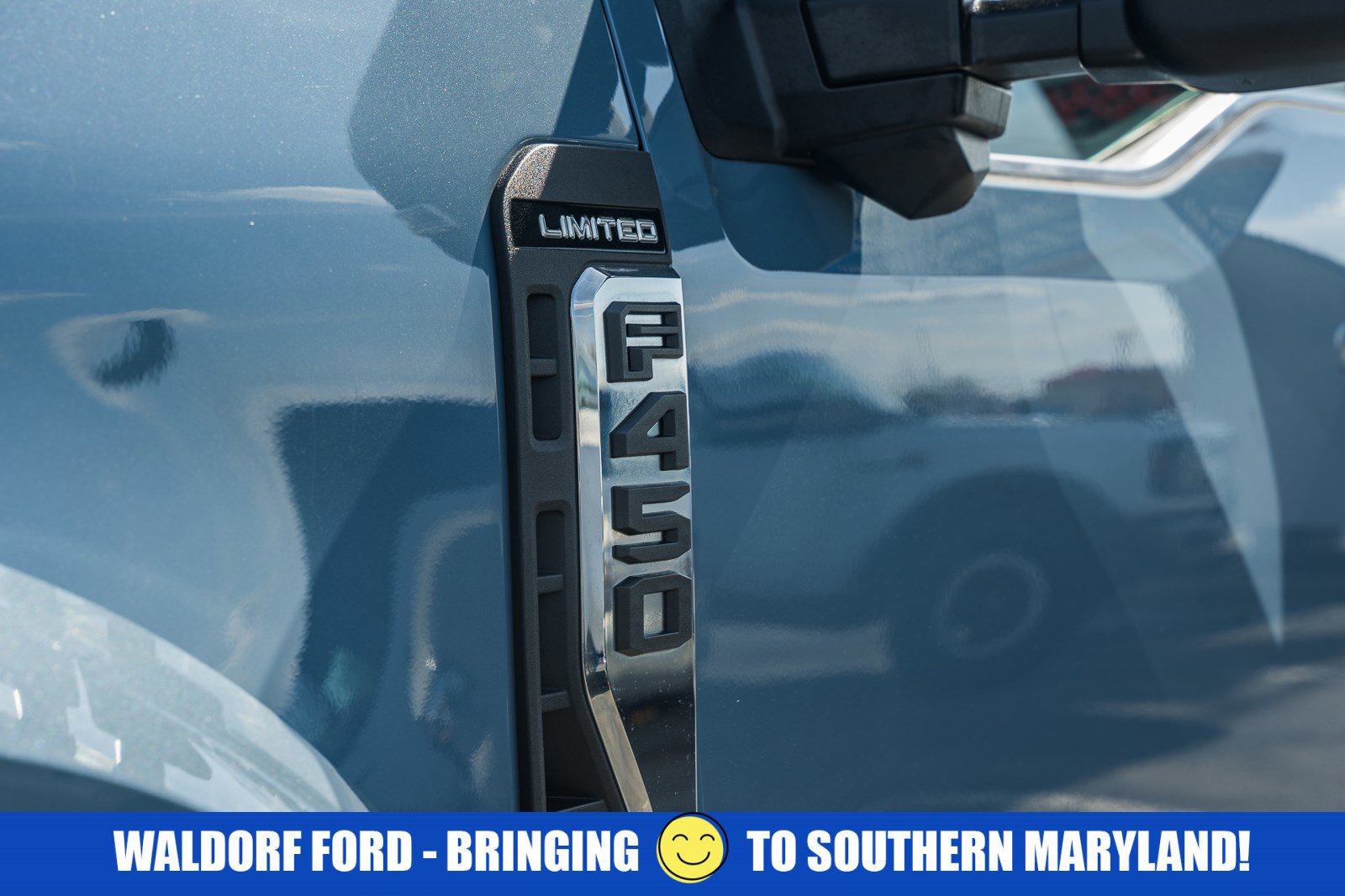 Used 2023 Ford F450 Limited w/ FX4 Off-Road Package image 15