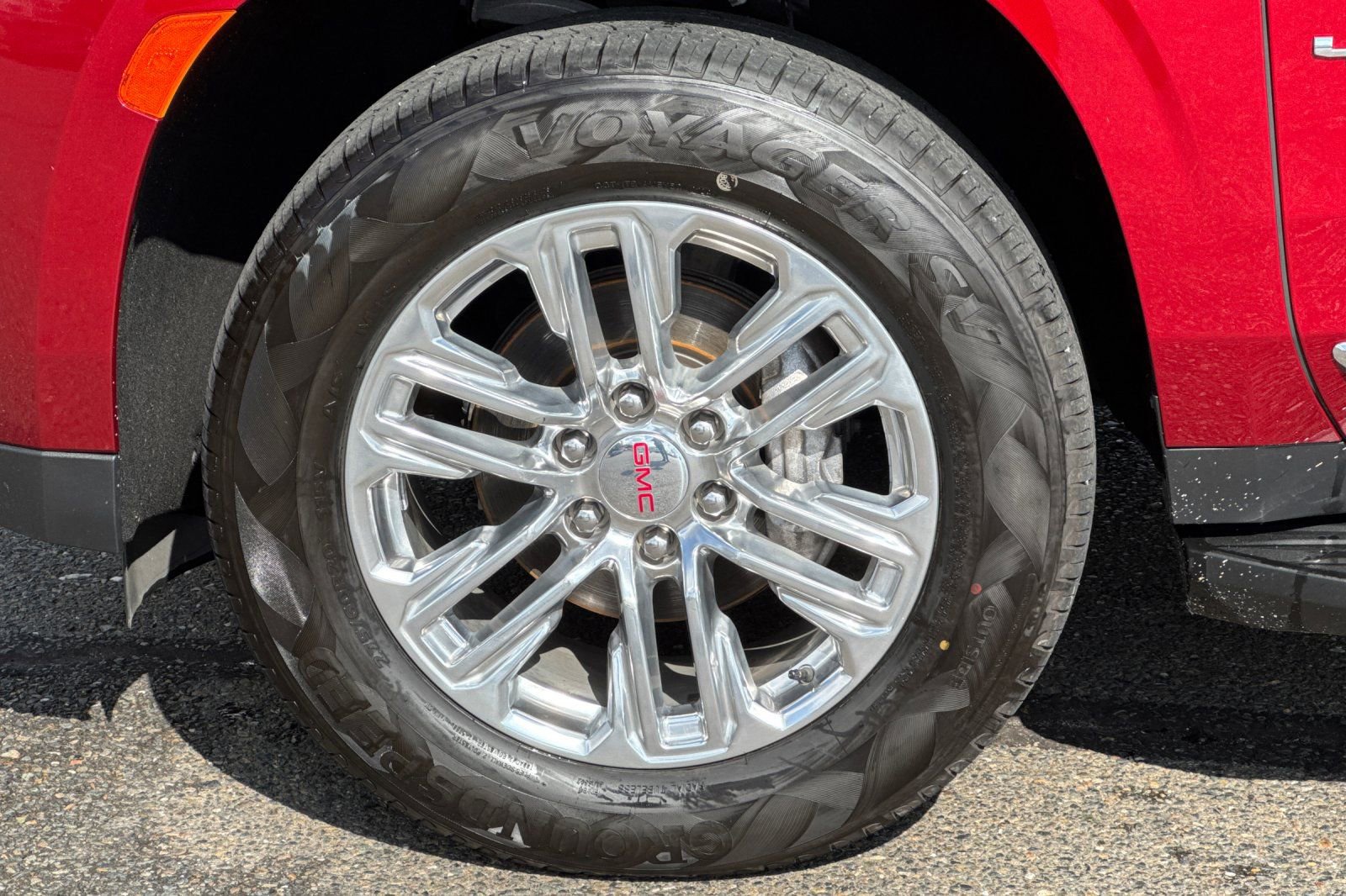 Used 2024 GMC Yukon SLT image 45