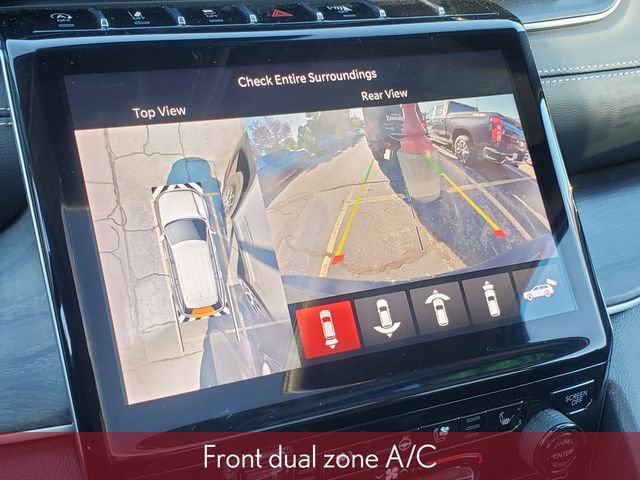 Used 2023 Jeep Grand Cherokee Limited w/ Luxury Tech Group II AWD/4WD image 18