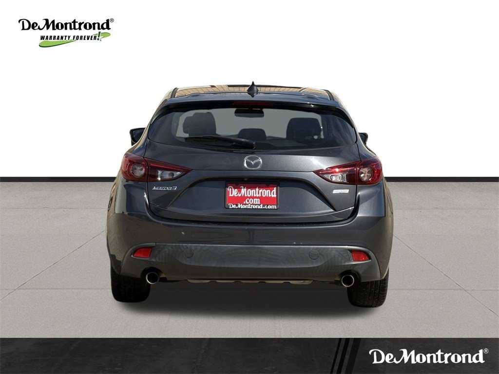 Used 2016 MAZDA MAZDA3 i Touring w/ Popular Equipment Package image 4