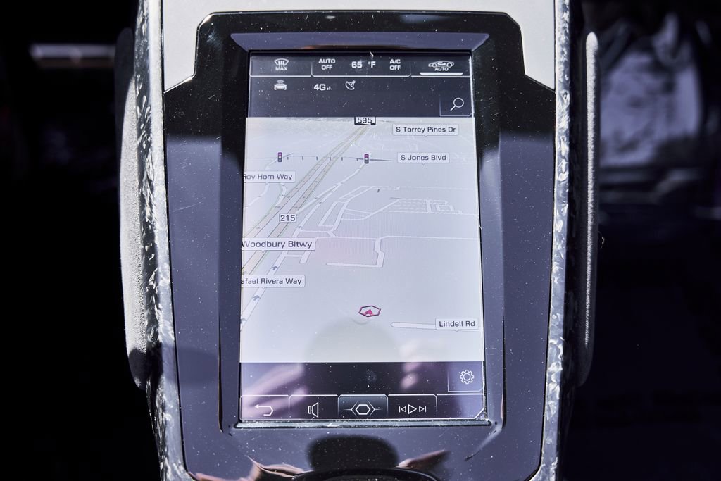 Used 2024 Lamborghini Huracan EVO image 63