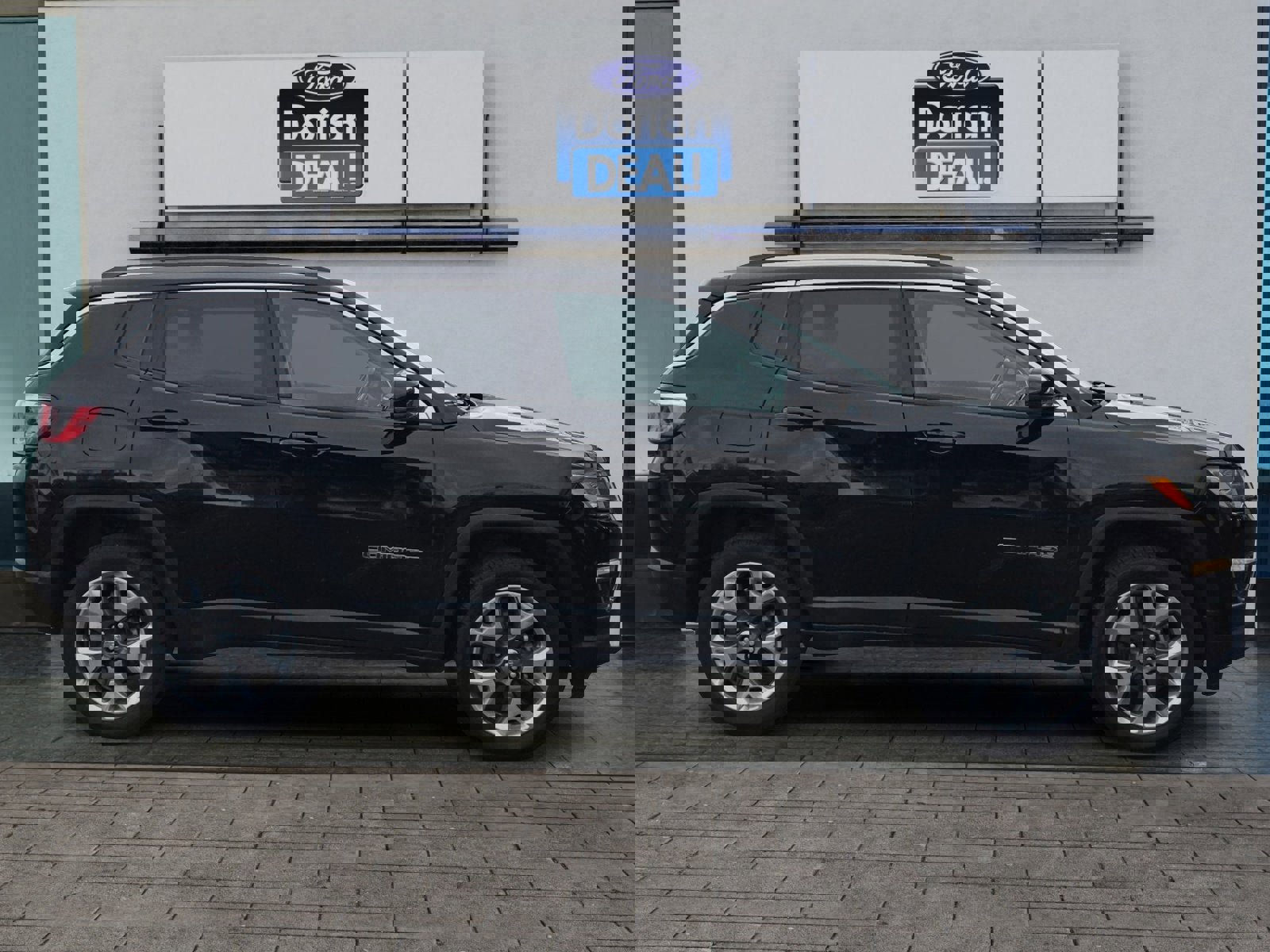 Used 2019 Jeep Compass Limited image 2